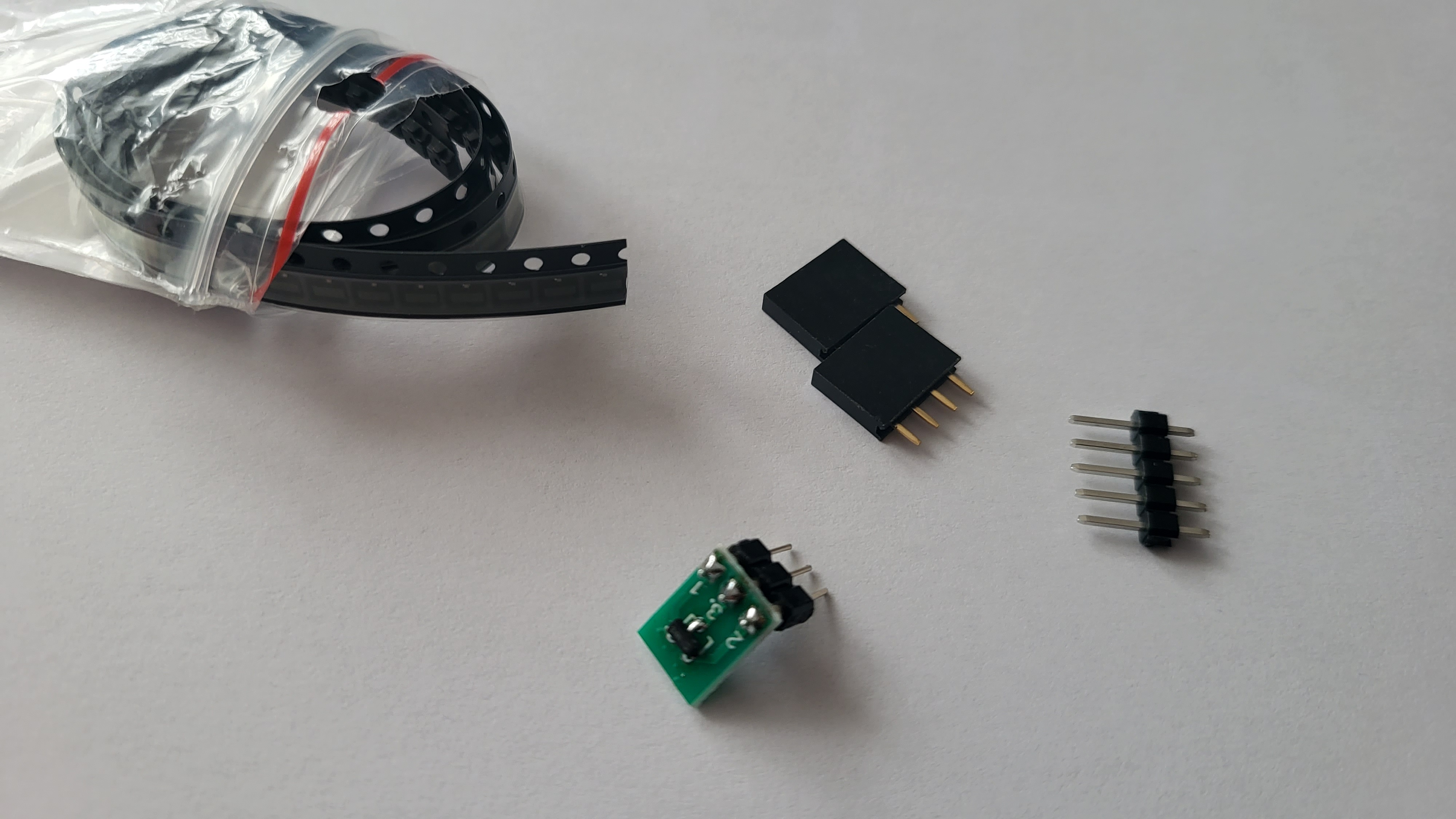 Gotowe CMOS na Sot23 i przylutowanych pinach